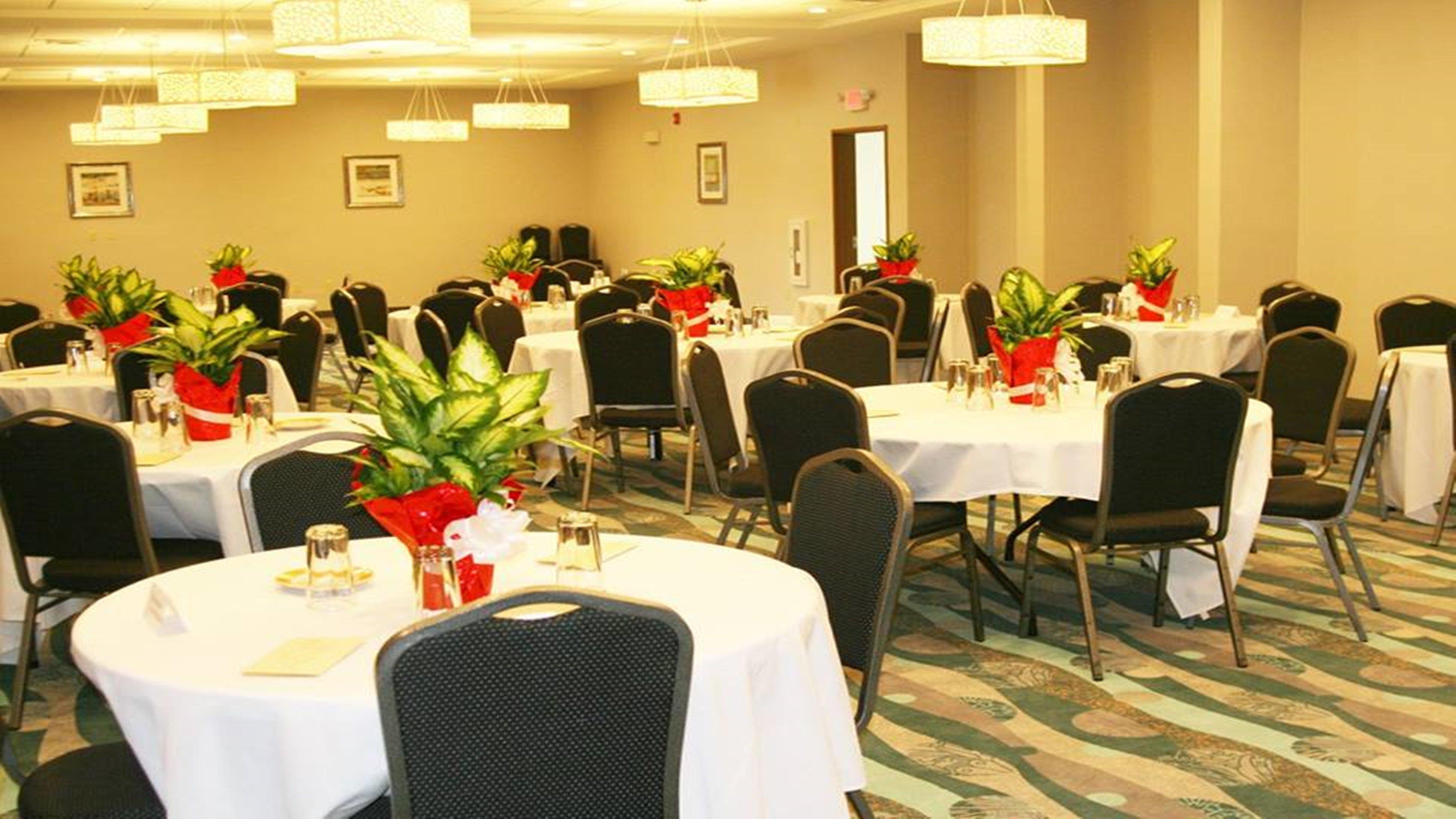 Holiday Inn Guin By Ihg Twin Eksteriør bilde