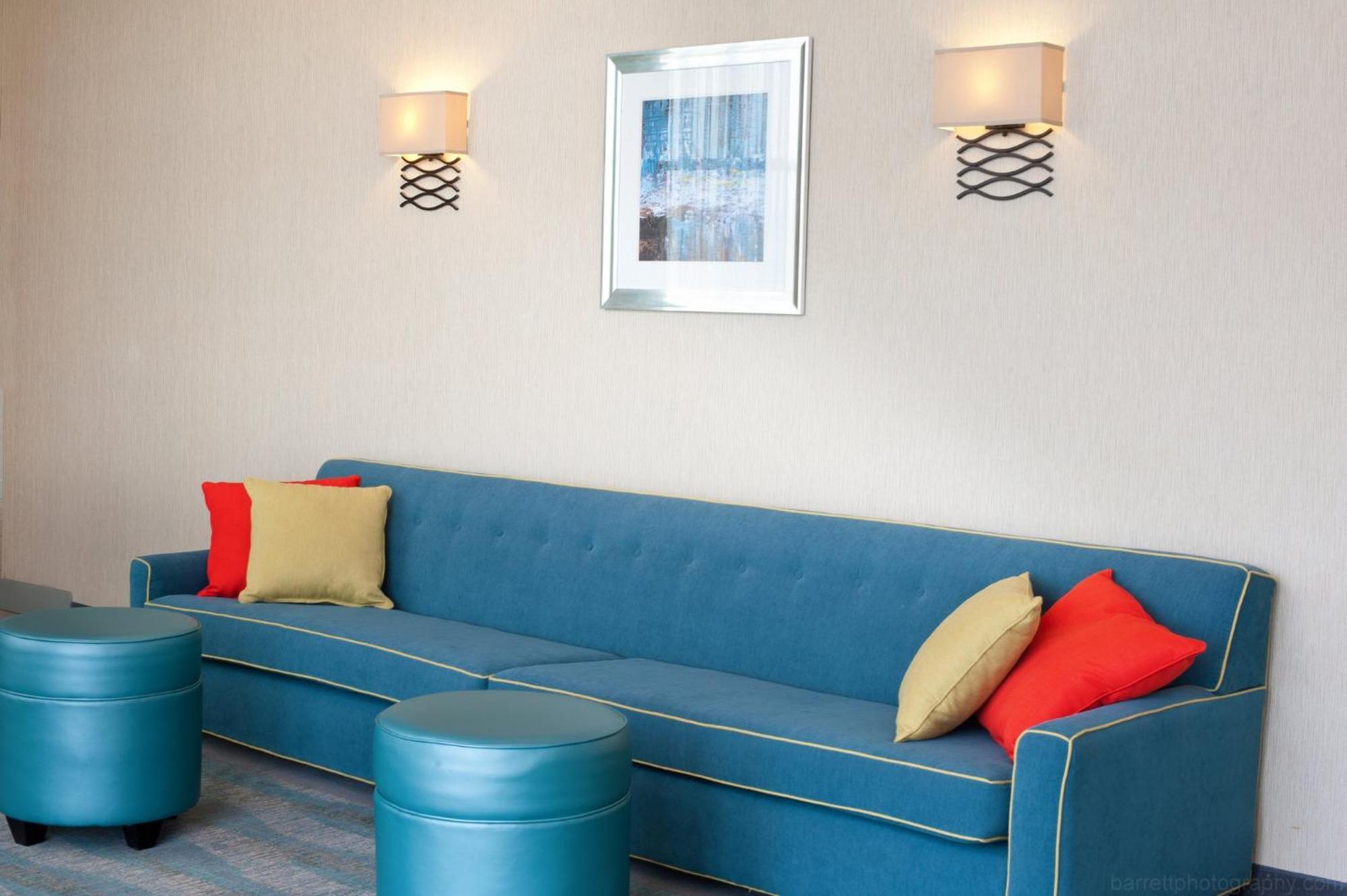 Holiday Inn Guin By Ihg Twin Eksteriør bilde