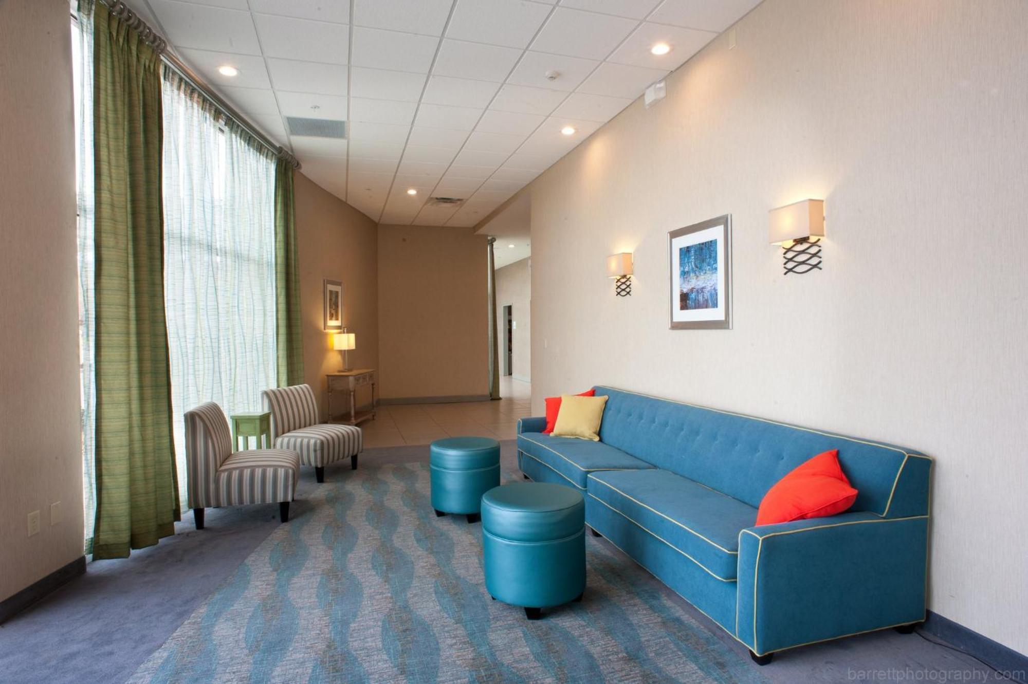 Holiday Inn Guin By Ihg Twin Eksteriør bilde