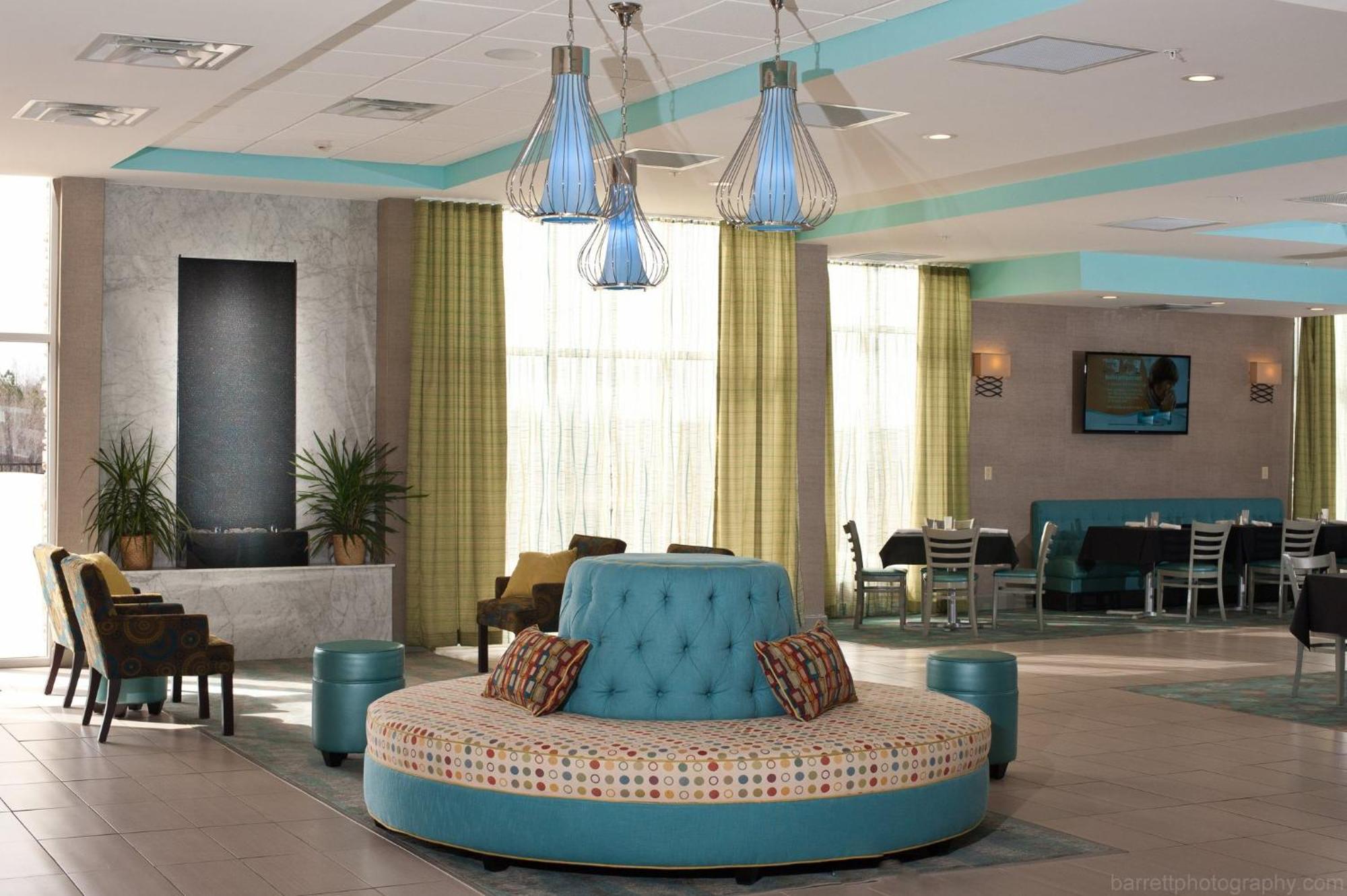 Holiday Inn Guin By Ihg Twin Eksteriør bilde