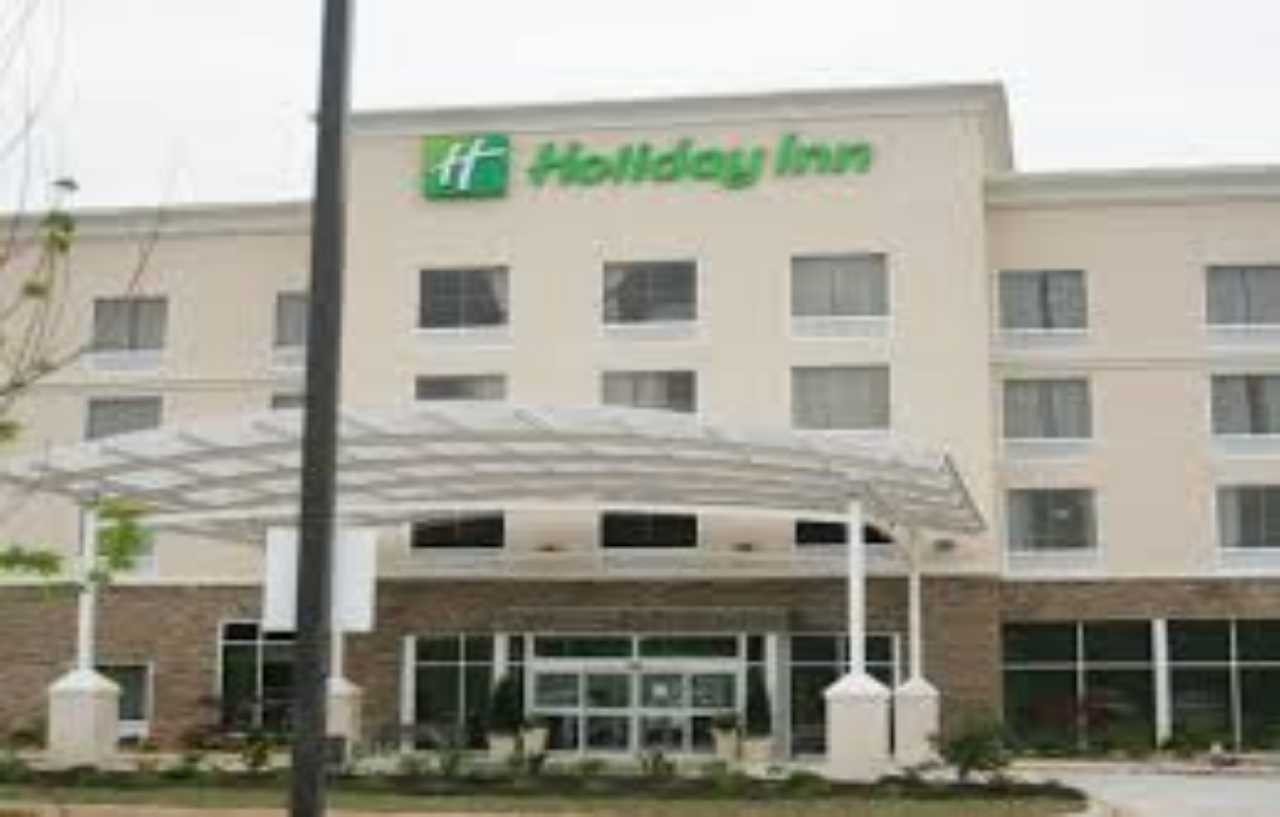 Holiday Inn Guin By Ihg Twin Eksteriør bilde